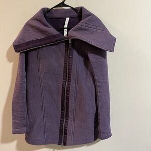 Lululemon‎ Virasana Blanket Wrap Coat Jacket Women's Sz 6 Purple Zip Front